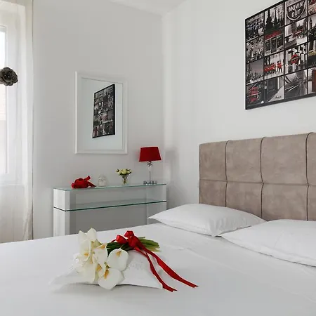 卡拉卡雷塔公寓 斯普利特